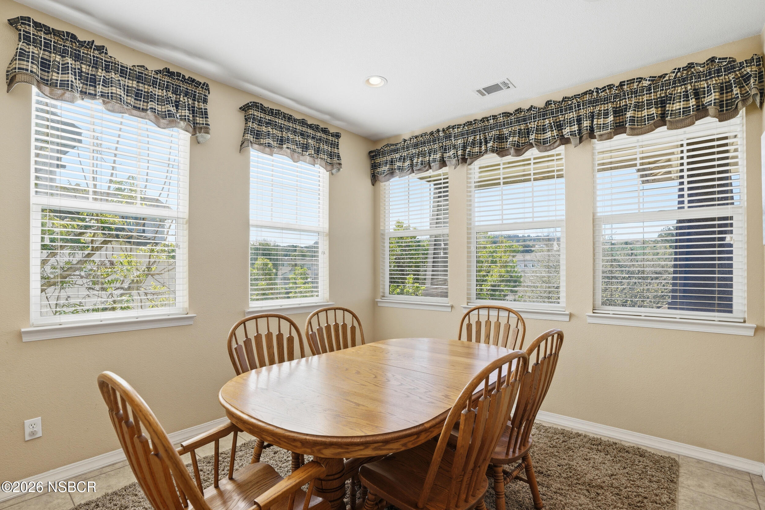 1557 Canyon Creek Road Santa Maria, CA 93455 - Photo 17 of 33 1557 canyon creek rd-20