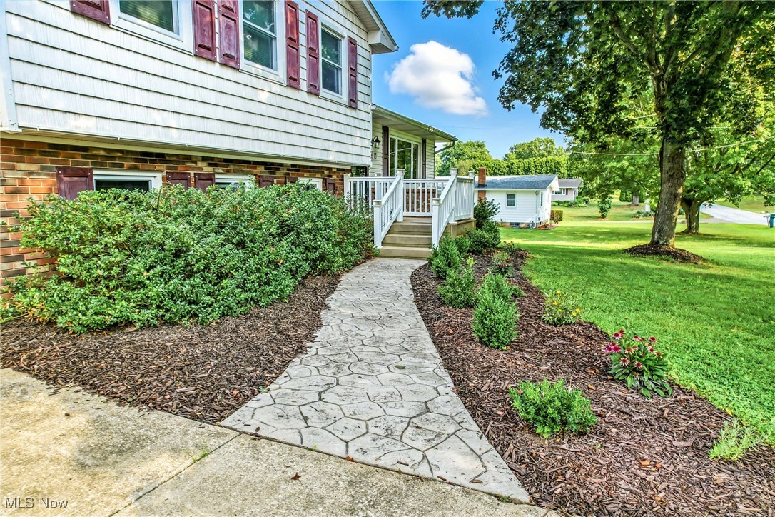 4722 Mars Road Uniontown, OH 44685 - Photo 2 of 50 Gallery Image 2