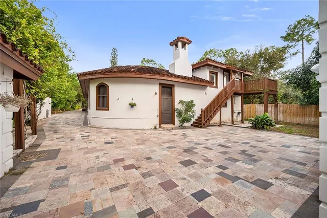 $2,049,000 | 2605 64th Street Southwest, Naples, FL 34105