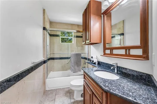 $1,795,000 | 2605 64th Street Southwest, Naples, FL 34105