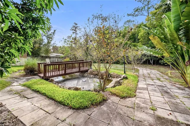 $2,049,000 | 2605 64th Street Southwest, Naples, FL 34105