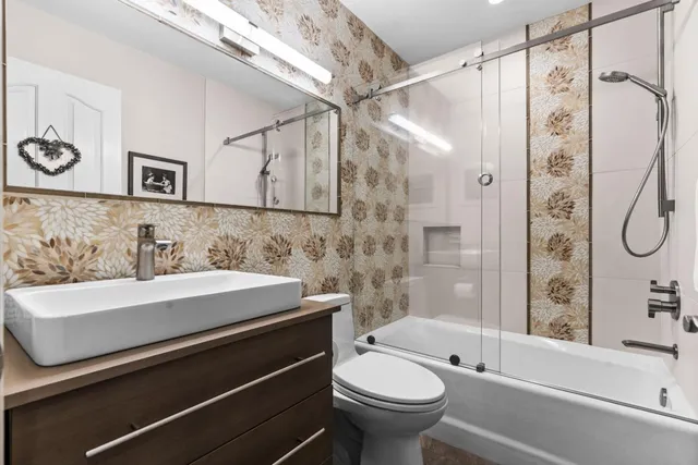 a picture of a white wall with a sink