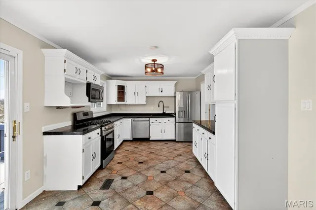 $319,900 | Undisclosed Address, Manchester, MO 63021