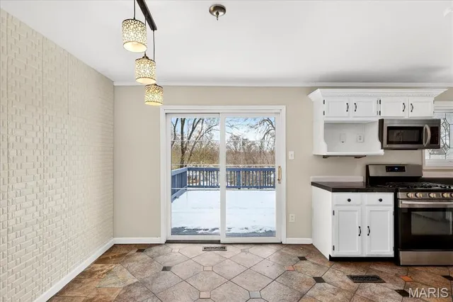 $319,900 | Undisclosed Address, Manchester, MO 63021