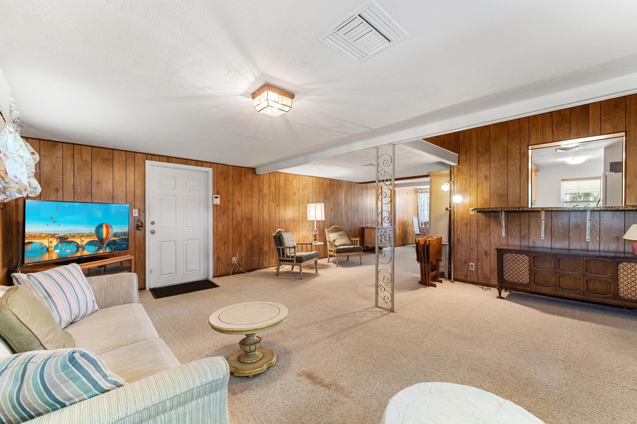 1812 High Ridge Road Lake Worth, FL 33461 - Photo 16 of 43 Livingroom