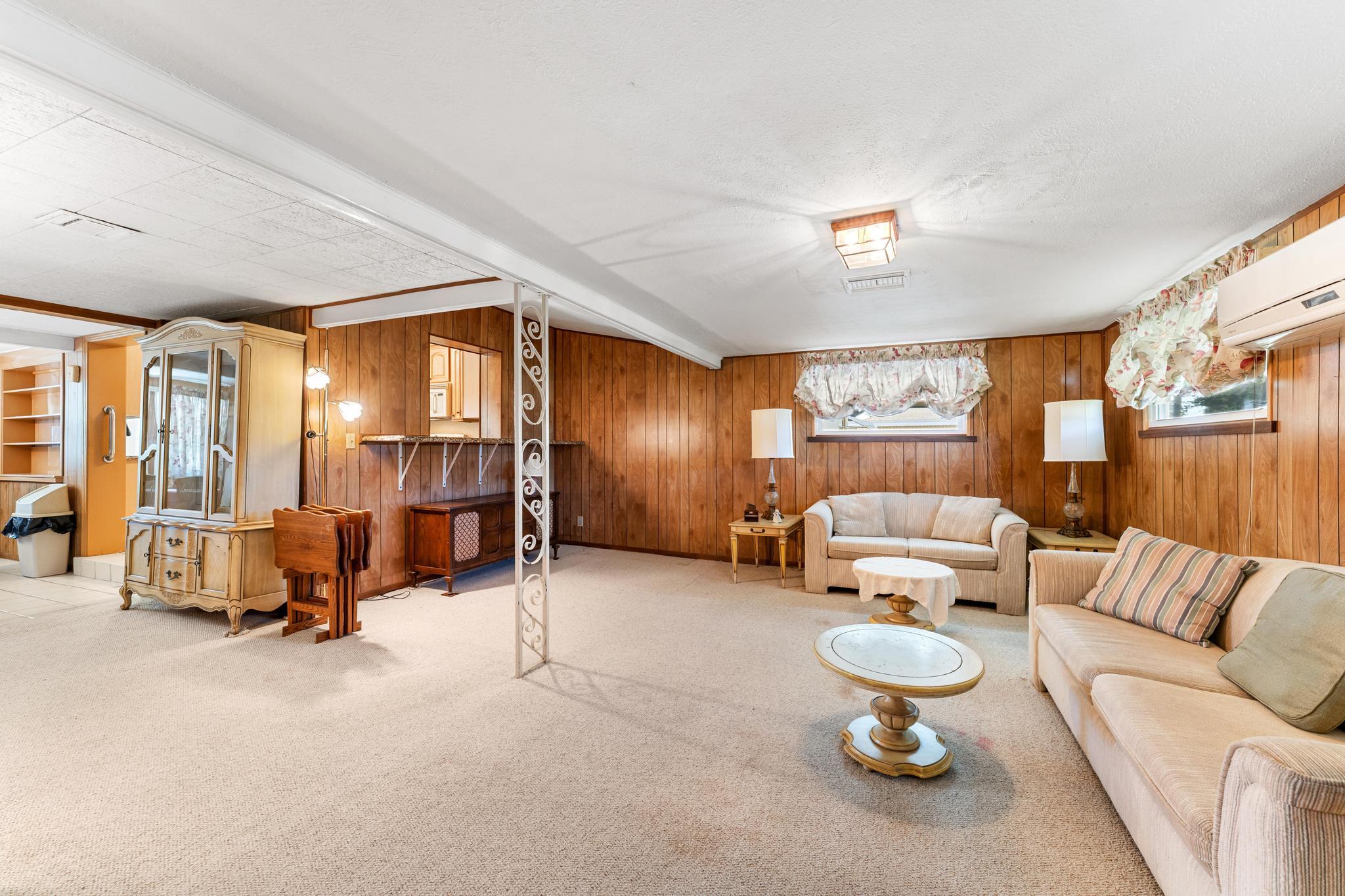 1812 High Ridge Road Lake Worth, FL 33461 - Photo 17 of 43 Livingroom