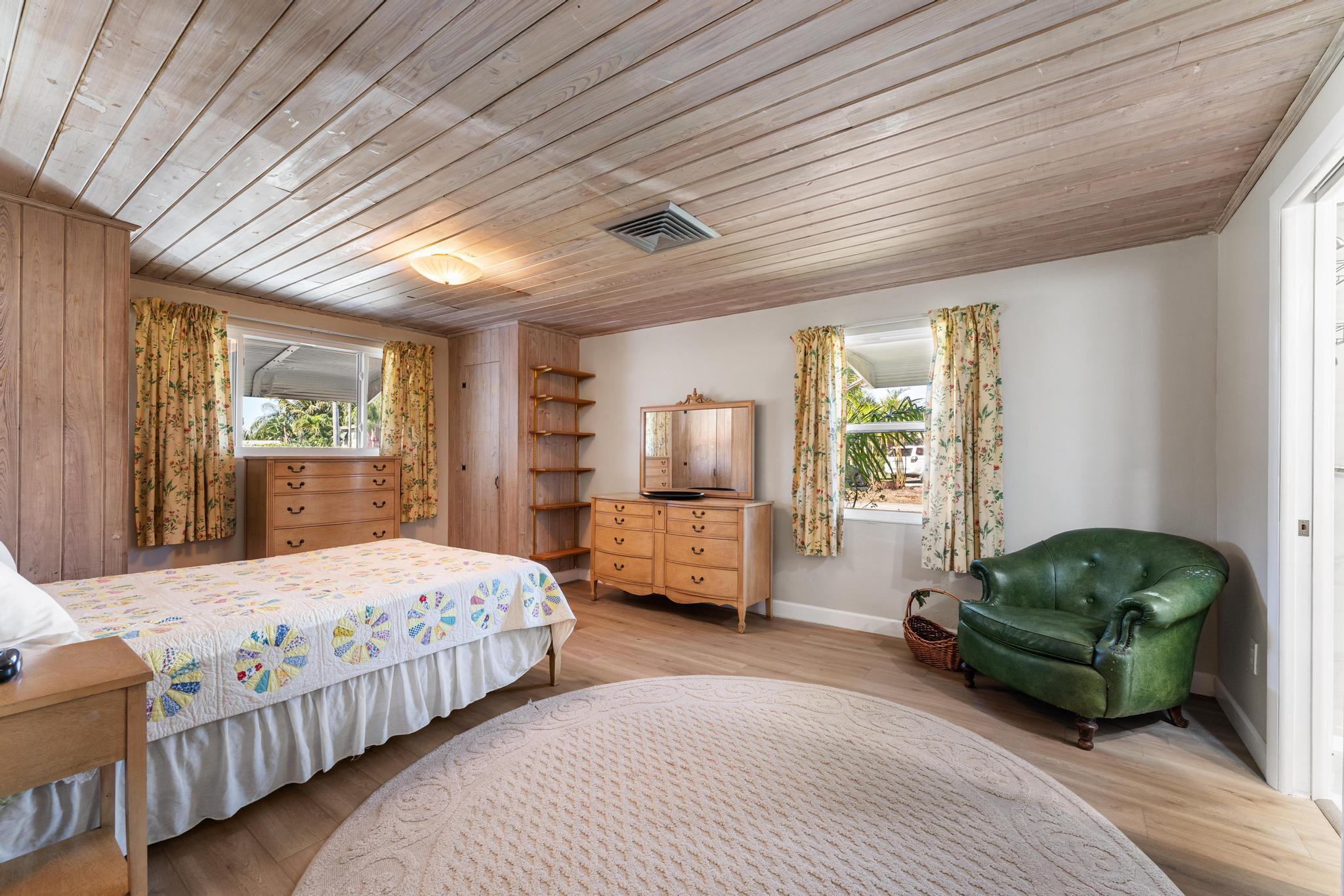 1812 High Ridge Road Lake Worth, FL 33461 - Photo 19 of 43 Primary Bedroom 1