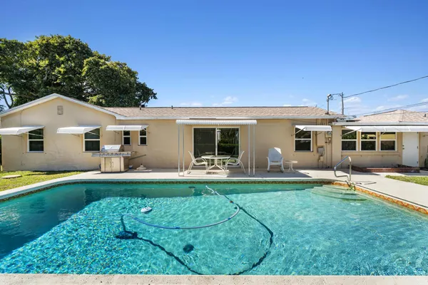 $650,000 | 1812 High Ridge Road, Lake Worth, FL 33461