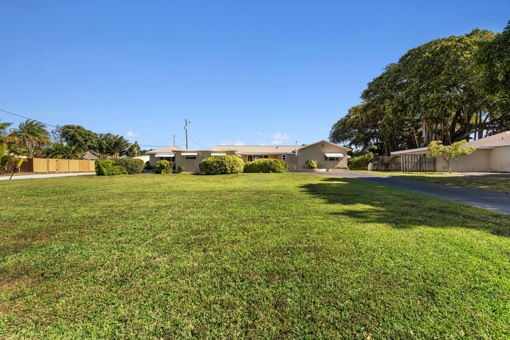 1812 High Ridge Road Lake Worth, FL 33461 - Photo 39 of 43 Front