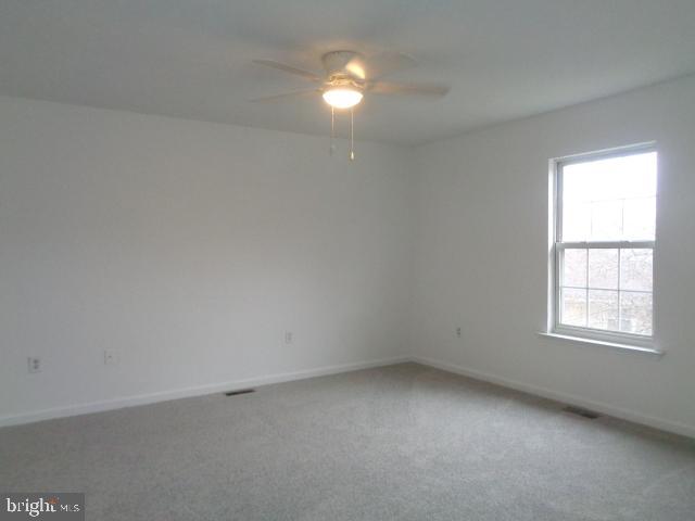 6801 Amherst Road Bryans Road, MD 20616 - Photo 11 of 28 LIVING ROOM