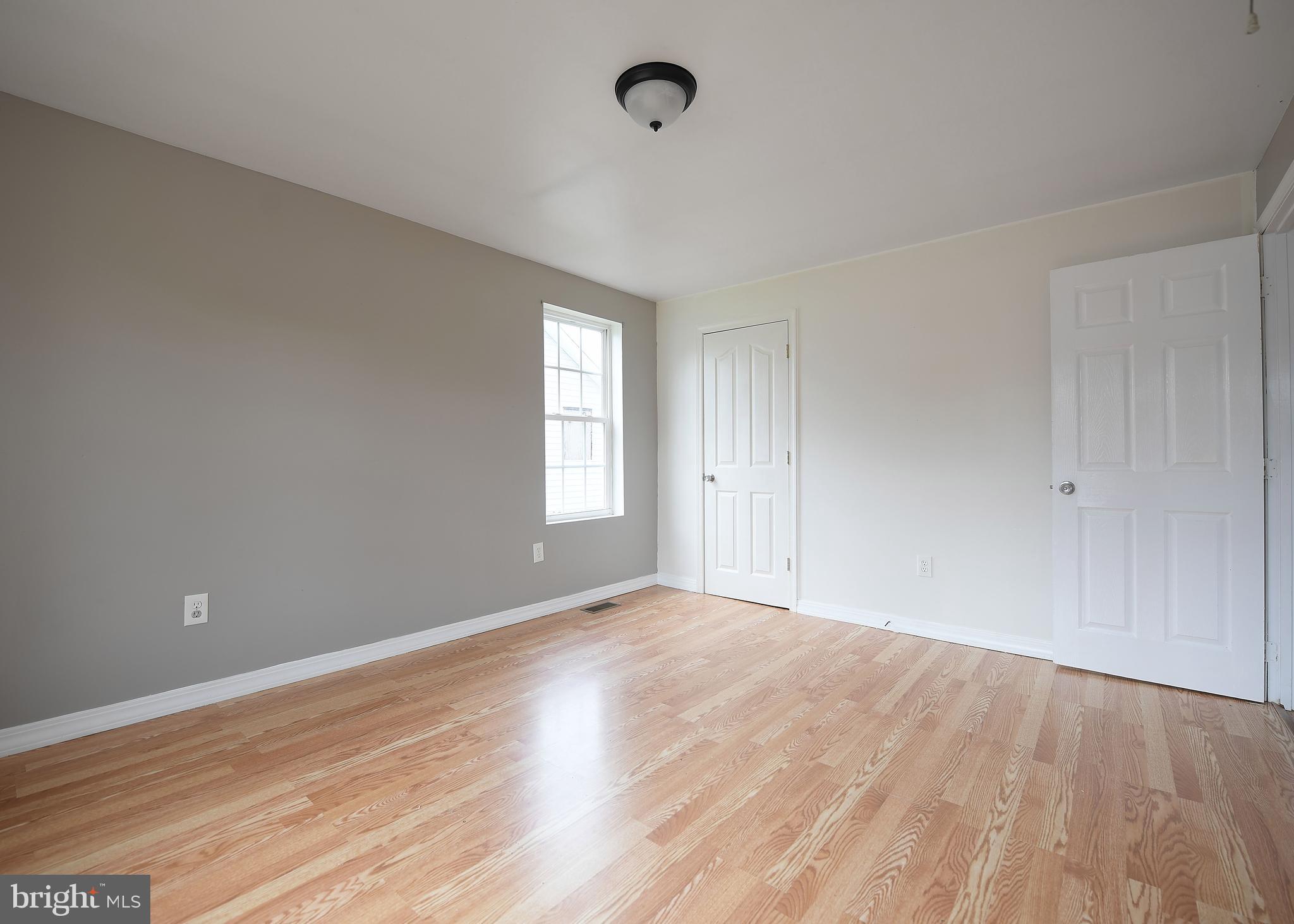 3706 North Point Road Dundalk, MD 21222 - Photo 13 of 33 Bedroom