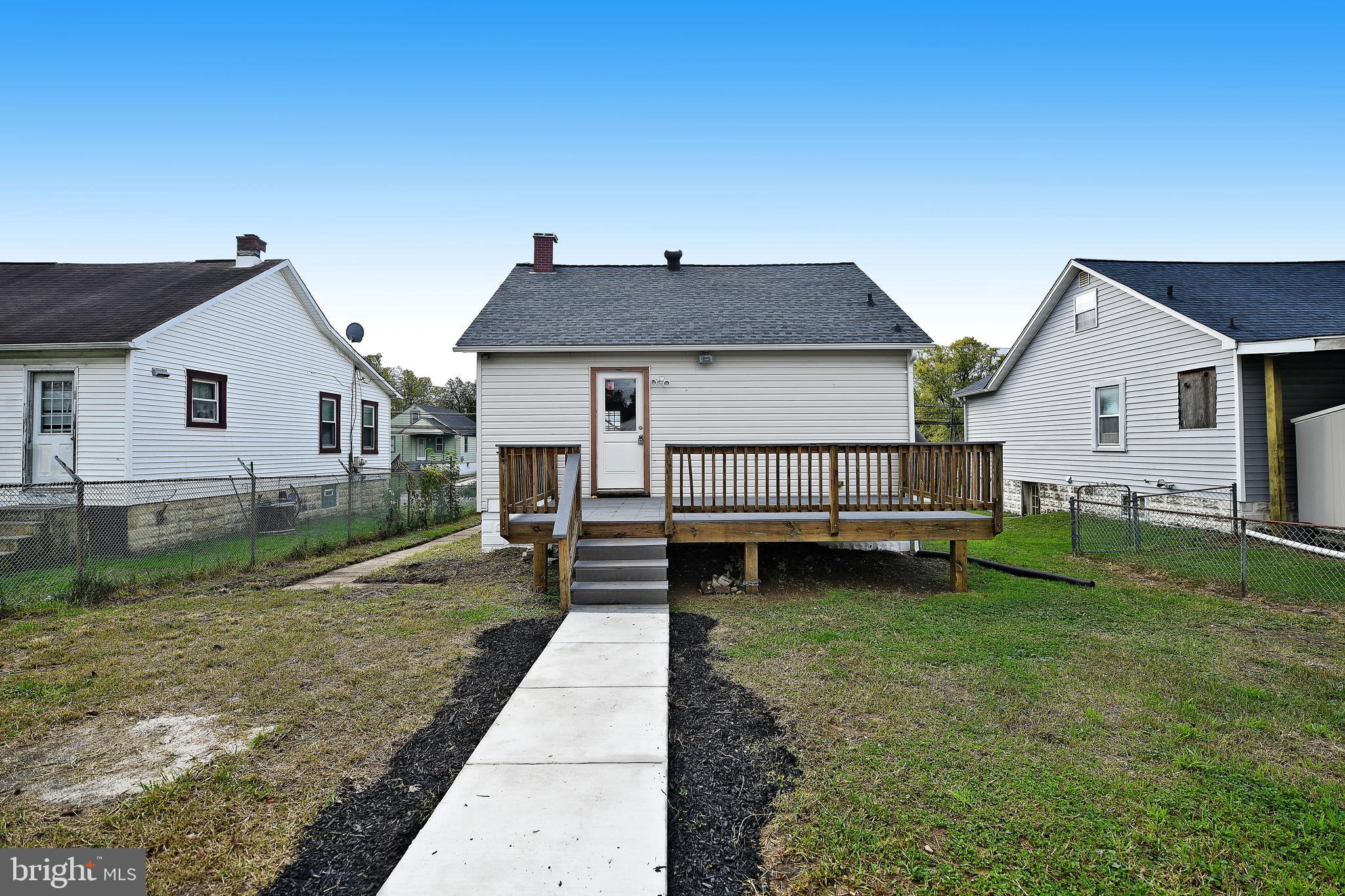 3706 North Point Road Dundalk, MD 21222 - Photo 29 of 33 Exterior Rear