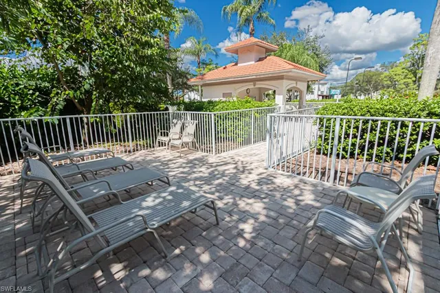 $329,000 | 7605 Arbor Lake Court, Unit 532, Naples, FL 34112