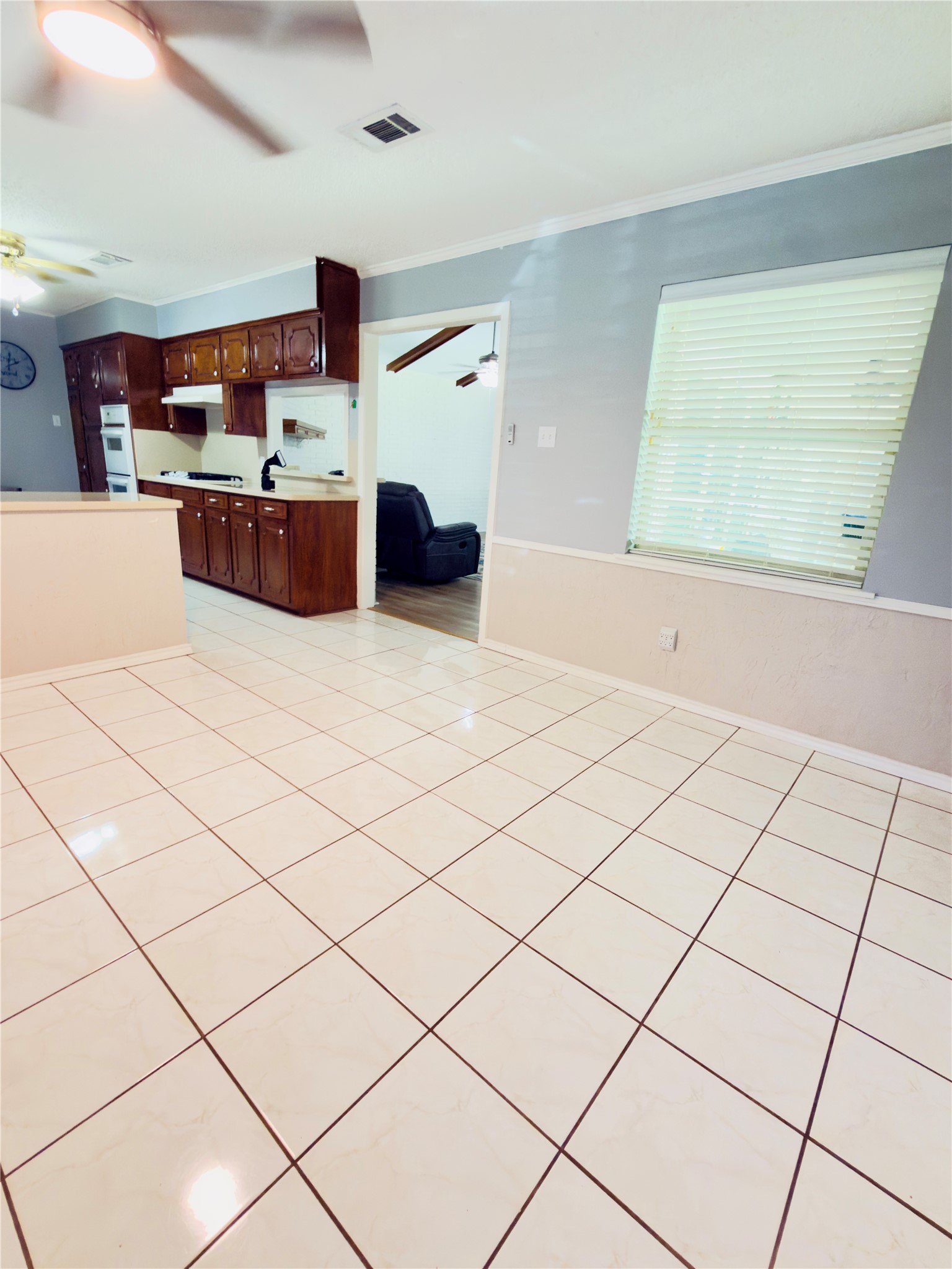 4804 Country Club View Baytown, TX 77521 - Photo 17 of 38