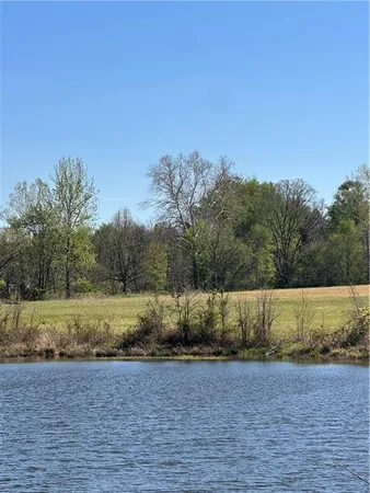 $149,900 | 925 South 82nd Highway, El Dorado Springs, MO 64744