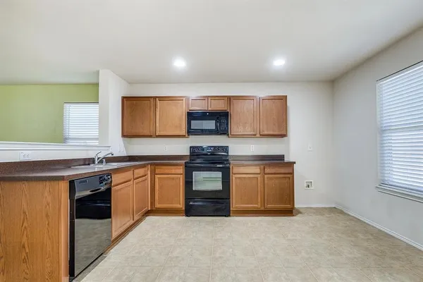 $2,000 | 16504 Cowboy Trail, Fort Worth, TX 76247