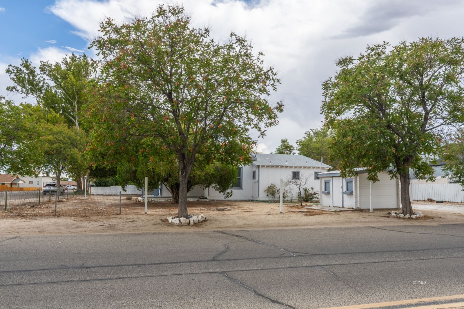 211 South Washington Street Lone Pine, CA 93545 - Photo 25 of 25 a view of road with yard and green space