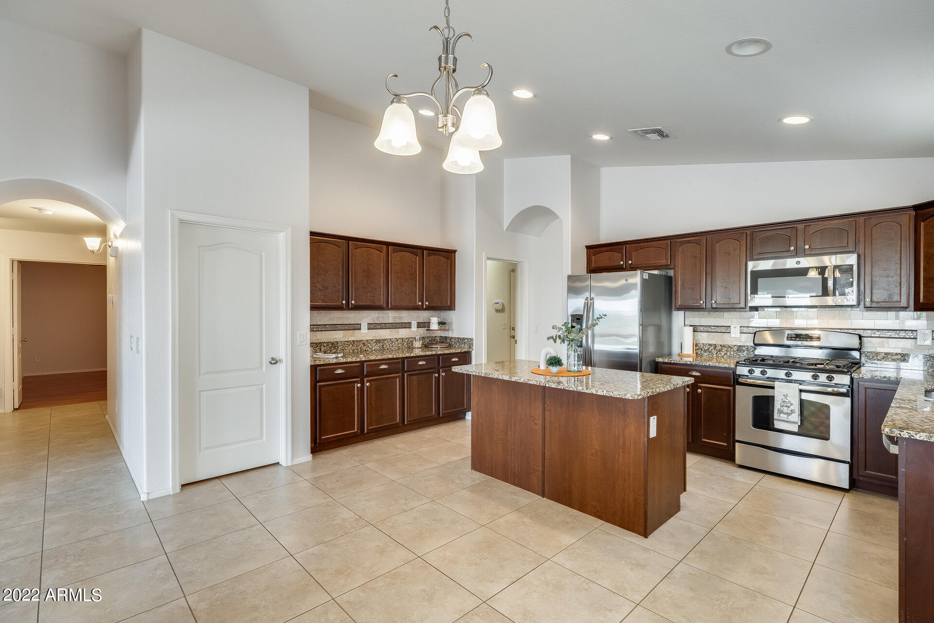 17819 West Charter Oak Road Surprise, AZ 85388 - Photo 16 of 37