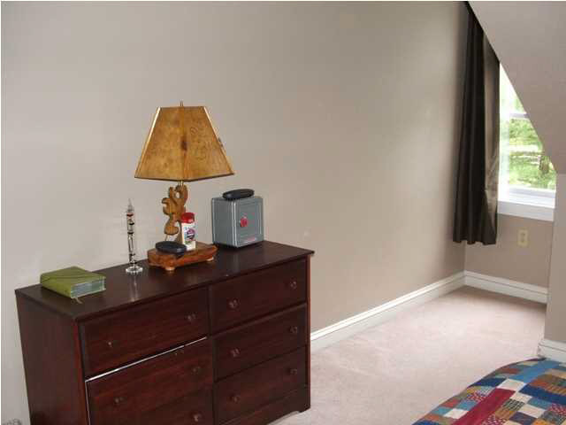 208 Devander Run Ridgeland, MS 39157 - Photo 19 of 28 Guest Bedroom 2 alt view