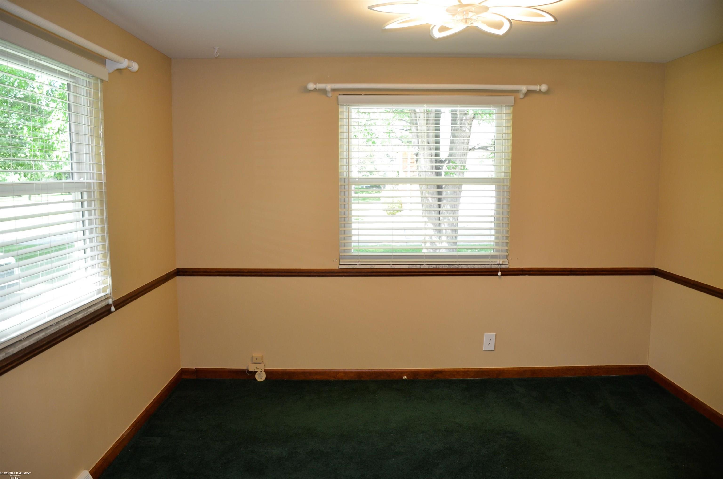 50400 Fairchild Road New Baltimore, MI 48051 - Photo 27 of 36