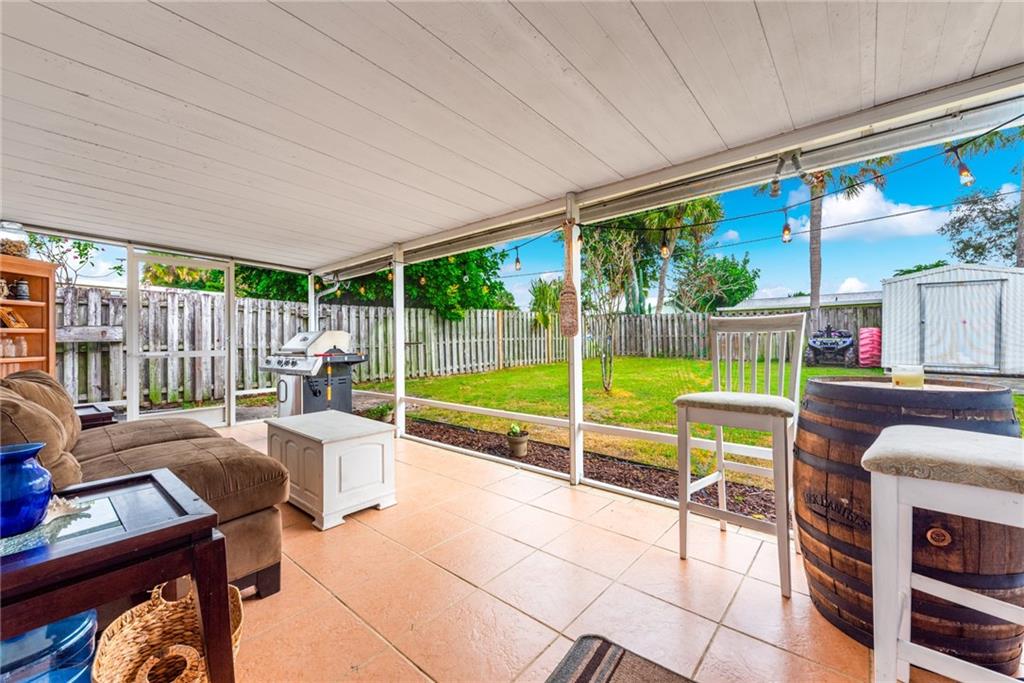 429 Robalo Court Stuart, FL 34996 - Photo 8 of 23 Gallery Image 8