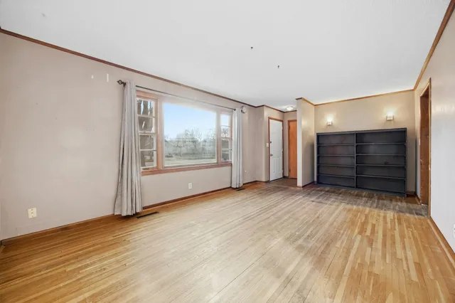 $215,000 | 305 19th Avenue North, Fargo, ND 58102