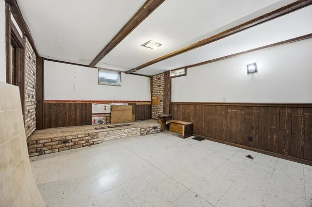 $215,000 | 305 19th Avenue North, Fargo, ND 58102