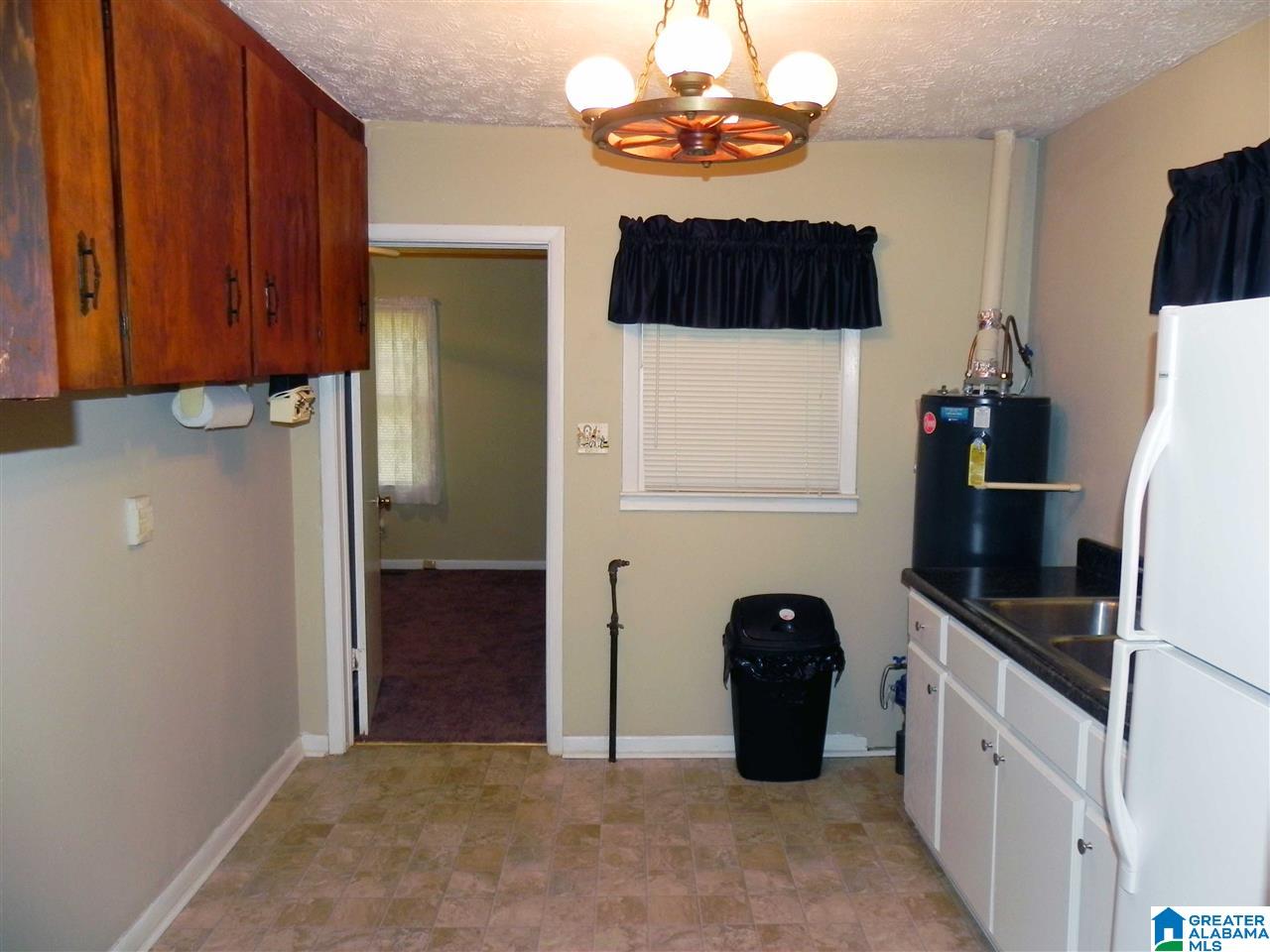 1102 Jamback Road Anniston, AL 36207 - Photo 5 of 21 Gallery Image 5
