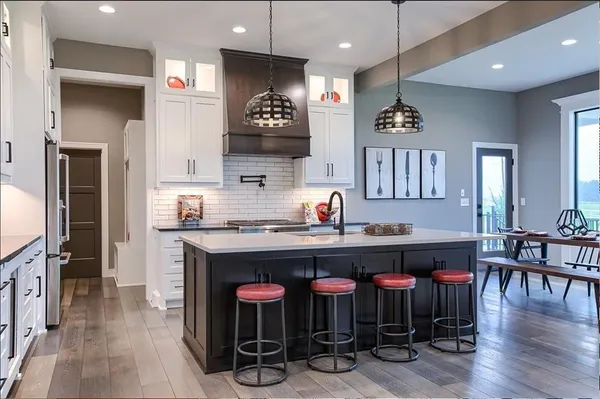 $747,576 | 15315 West 161st Terrace, Olathe, KS 66062