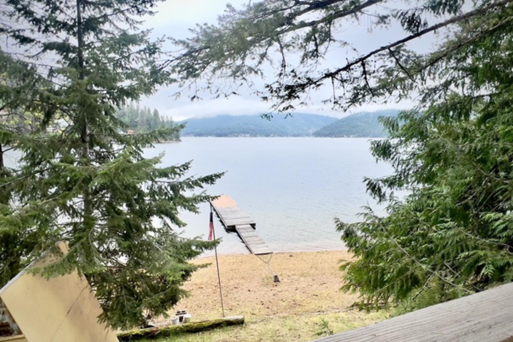 4111 Tamarack Beach Road Loon Lake, WA 99148 - Photo 13 of 19 Gallery Image 13
