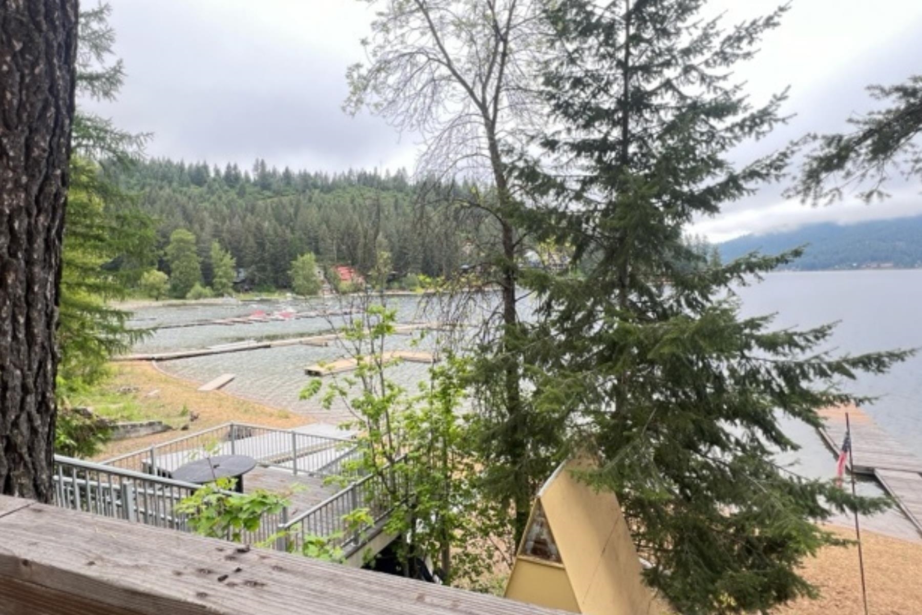 4111 Tamarack Beach Road Loon Lake, WA 99148 - Photo 14 of 19 Gallery Image 14