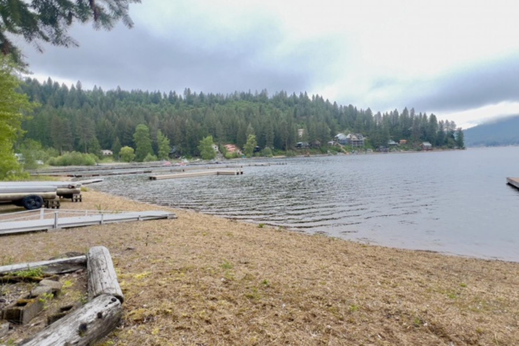 4111 Tamarack Beach Road Loon Lake, WA 99148 - Photo 15 of 19 Gallery Image 15