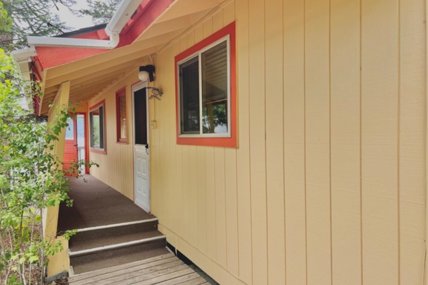 4111 Tamarack Beach Road Loon Lake, WA 99148 - Photo 6 of 19 Gallery Image 6