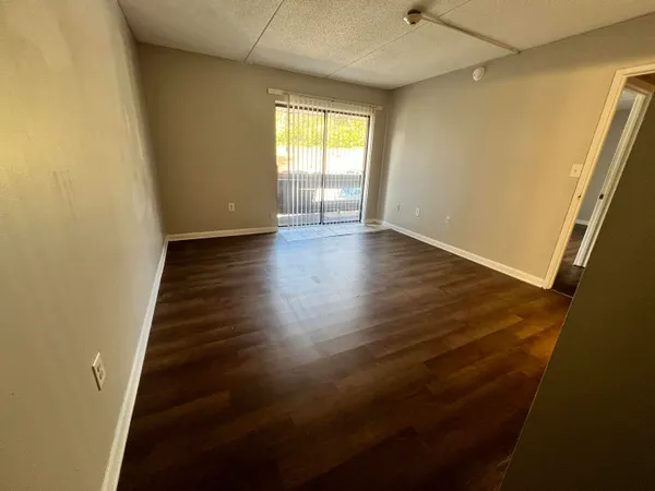 $925 | 915 South Seminole Drive, Unit 5, Chattanooga, TN 37412