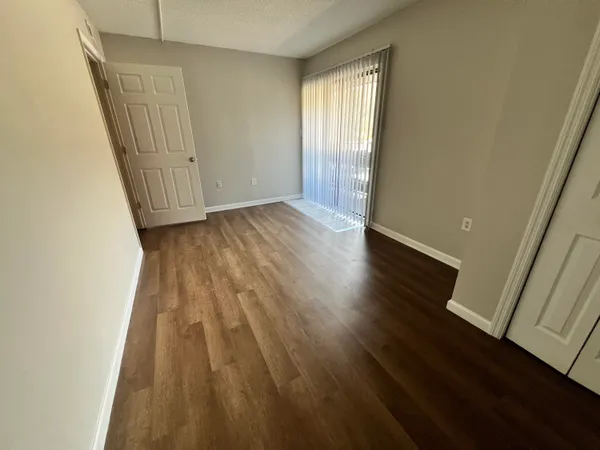 $925 | 915 South Seminole Drive, Unit 5, Chattanooga, TN 37412