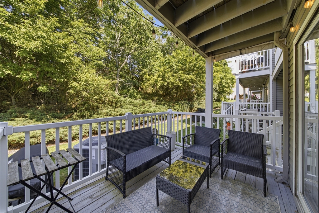 49 Breakwater Drive, Unit T10 Chelsea, MA 02150 - Photo 4 of 42