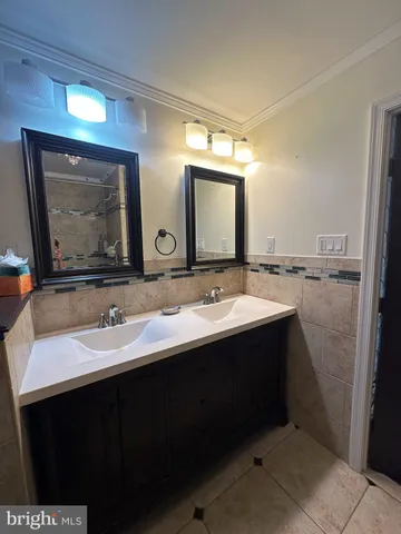 $749,900 | 536 Cardinal Drive, Dresher, PA 19025