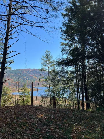 $499,000 | 31 Post Pond Lane, Lyme, NH 03768