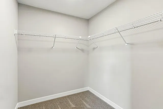 $470,800 | 2924 Lavender Parkway, Faribault, MN 55021