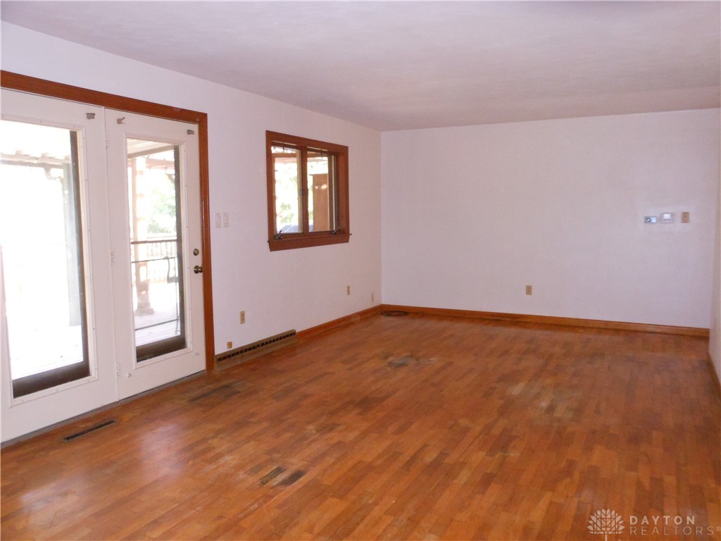 332 Beckenham Road Englewood, OH 45322 - Photo 12 of 96 Gallery Image 12