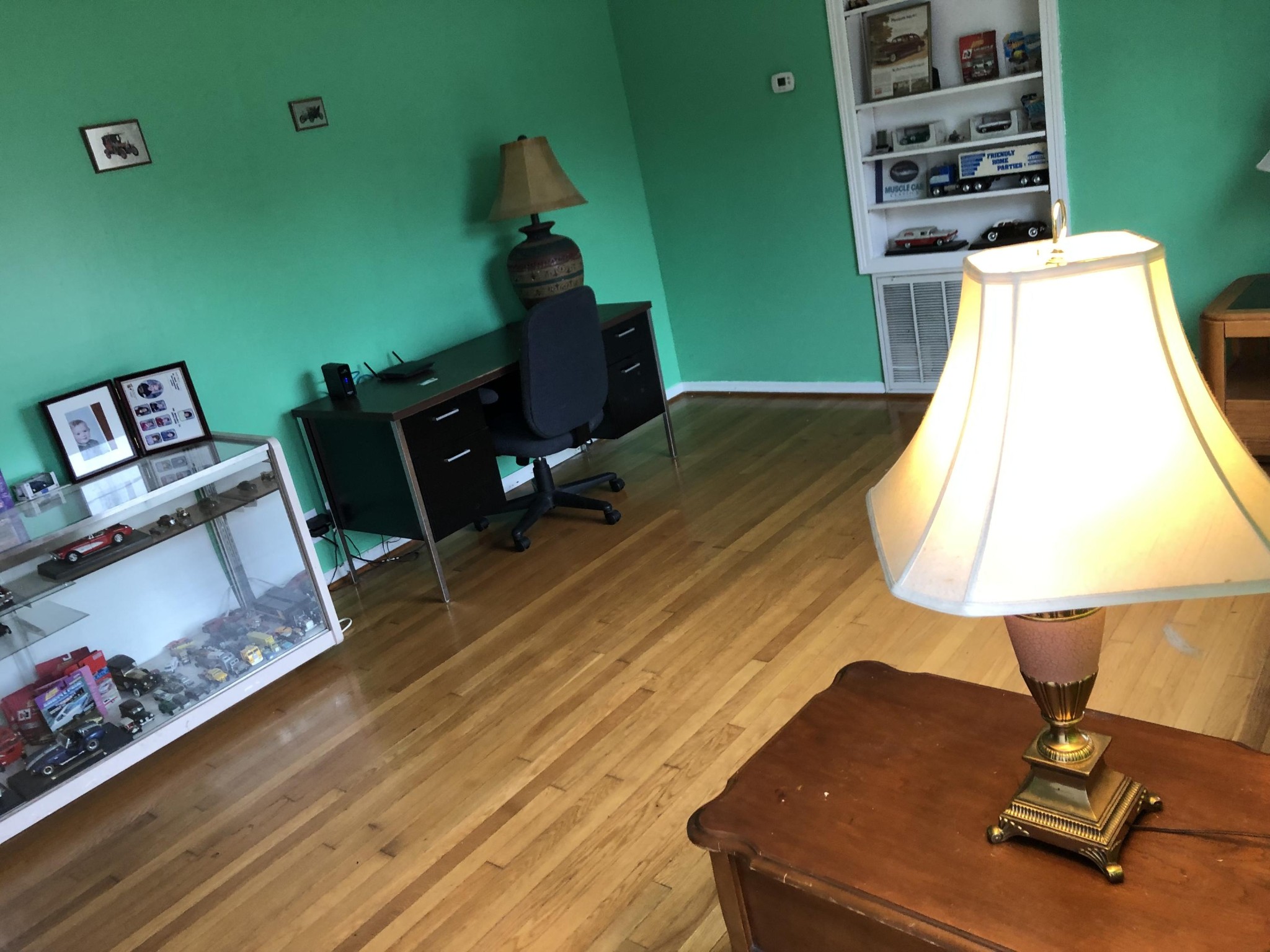 5209 Rowan Road Knoxville, TN 37912 - Photo 2 of 20 Gallery Image 2