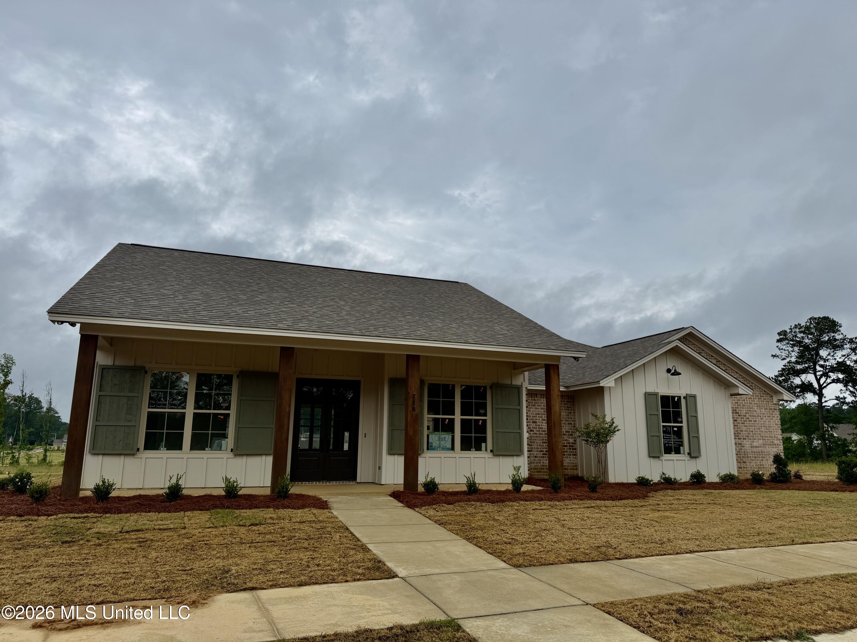 718 Celadon Way Brandon, MS 39042 - Photo 1 of 9 IMG_4515
