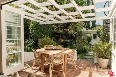 $3,999,000 | 12229 Dunoon Lane, Los Angeles, CA 90049