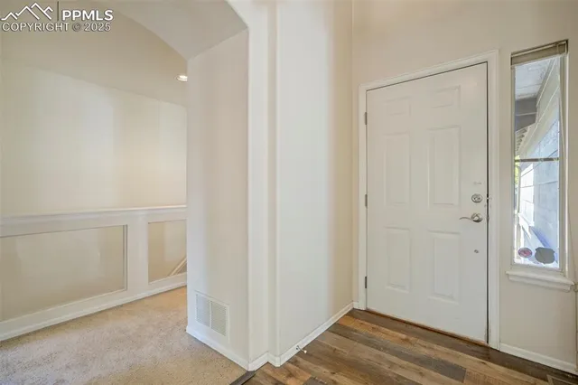 a view of empty room