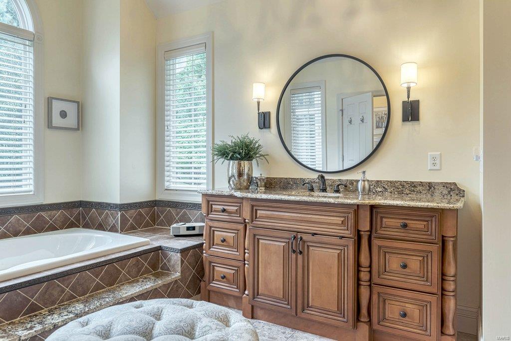 5 Appaloosa Drive Chesterfield, MO 63005 - Photo 44 of 67