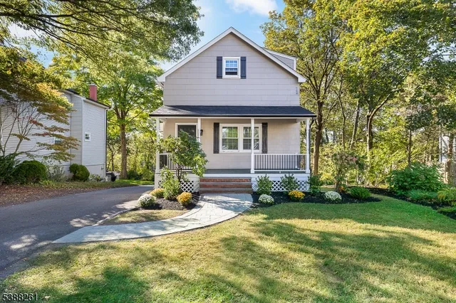 $639,000 | 355 Elm Street, Stirling, NJ 07980