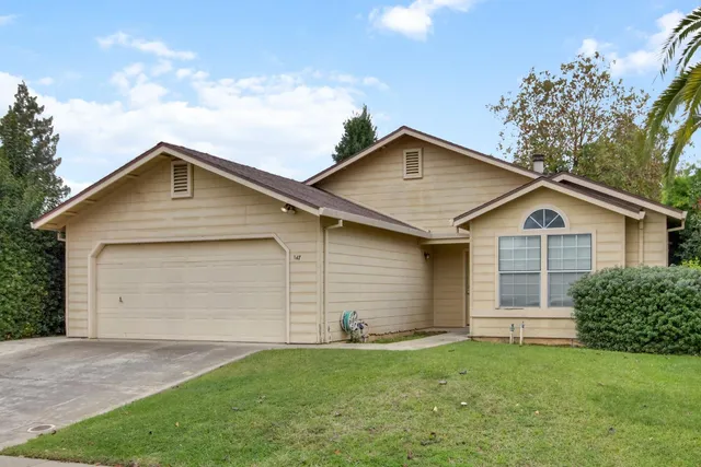 $399,000 | 147 4th Avenue, Galt, CA 95632