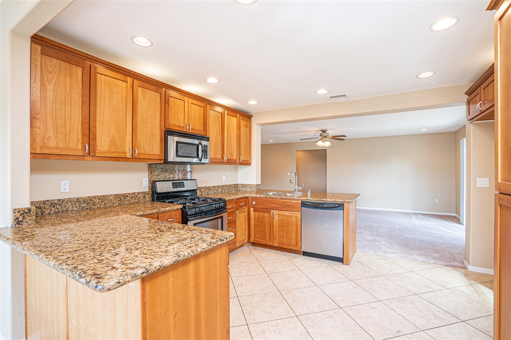 11440 Manzanita Road Lakeside, CA 92040 - Photo 13 of 25 Gallery Image 13
