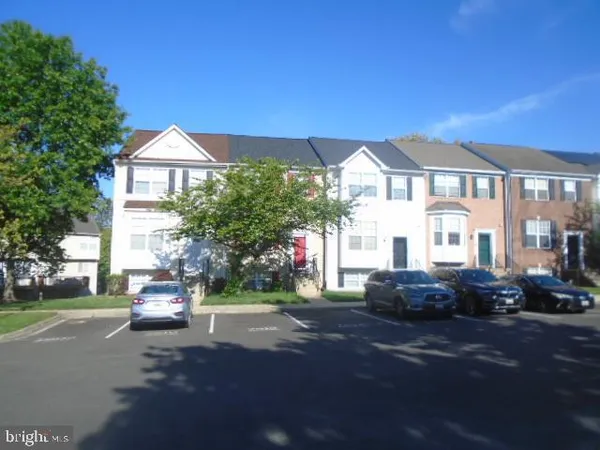 $2,150 | 7614 Oakpost Court, Upper Marlboro, MD 20772