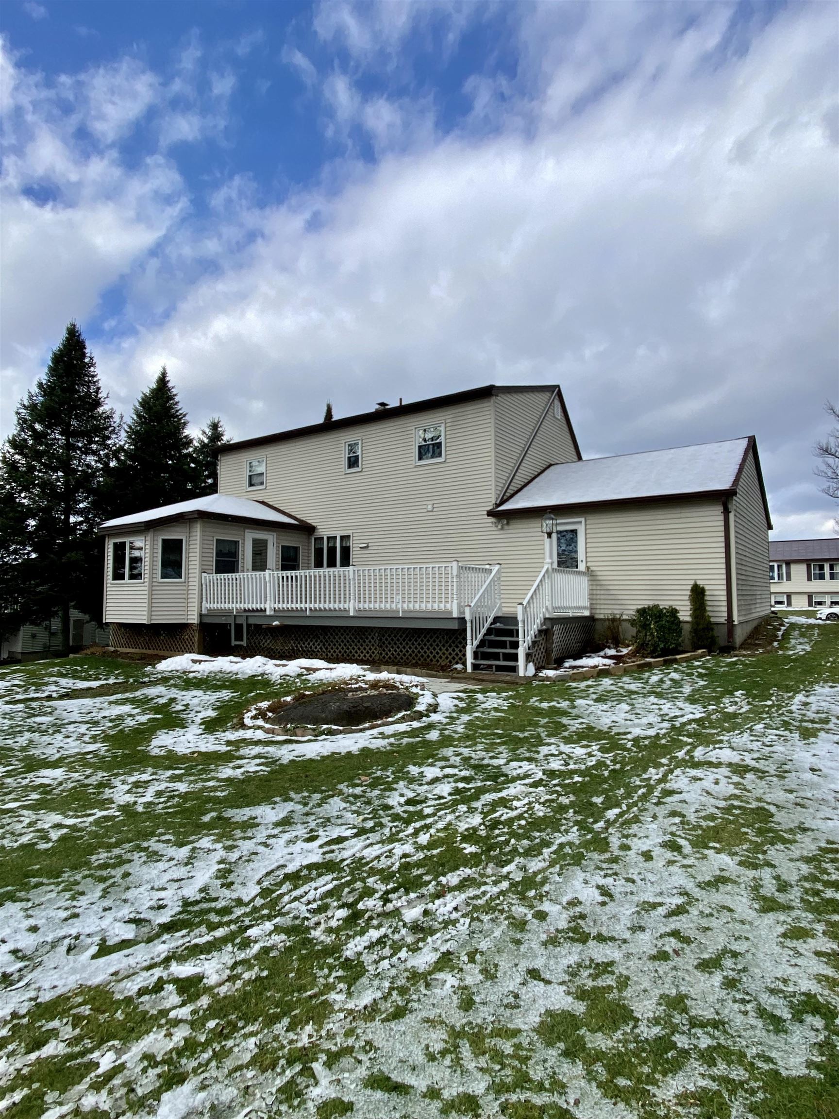 24 Haywood Avenue Rutland, VT 05701 - Photo 5 of 37 Gallery Image 5